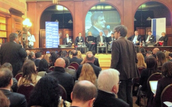 Predśednik Odbora za evropske integracije Slaven Radunović učestvovao na Samitu evropskih politika u Briselu pod nazivom „Zapadni Balkan: brza traka, spora traka“