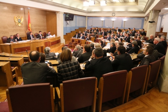 Sixth Sitting continued and Seventh Sitting of the Second Ordinary Session of the Parliament of Montenegro in 2013 has started