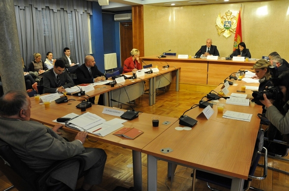 34th meeting of the Committee on Political System, Judiciary and Administration held