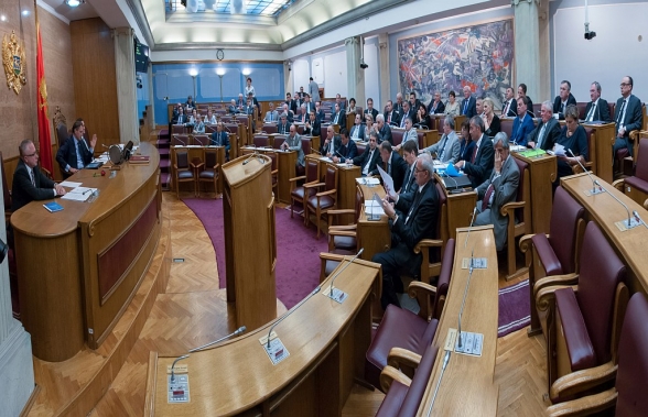 Tenth Sitting of the First Ordinary Session in 2014 continued