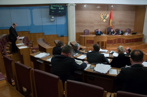 Sitting of the Third and Day Twelve of the Sitting of the First Extraordinary Session in 2015