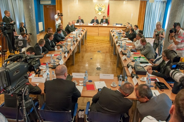 Round Table on the topic “Perspective of Production and Processing of Aluminium in the Region” held