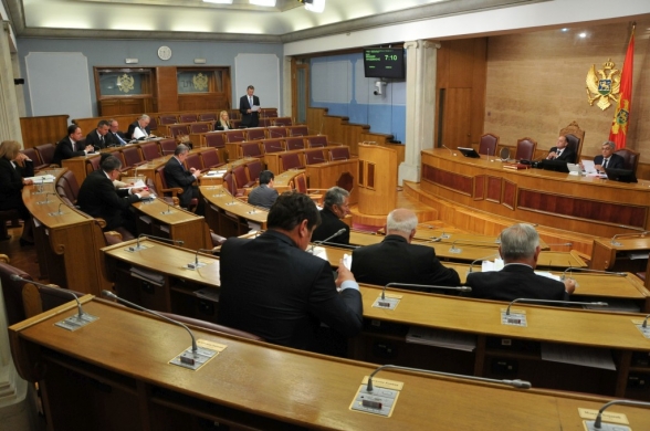 Peta śednica prvog redovnog zasijedanja Skupštine Crne Gore u 2015. godini - četvrti dan