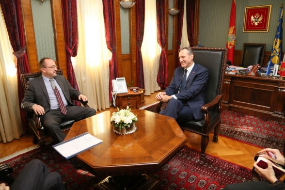 Predśednik Skupštine primio predśednika Odbora za međunarodne odnose Parlamenta Mađarske