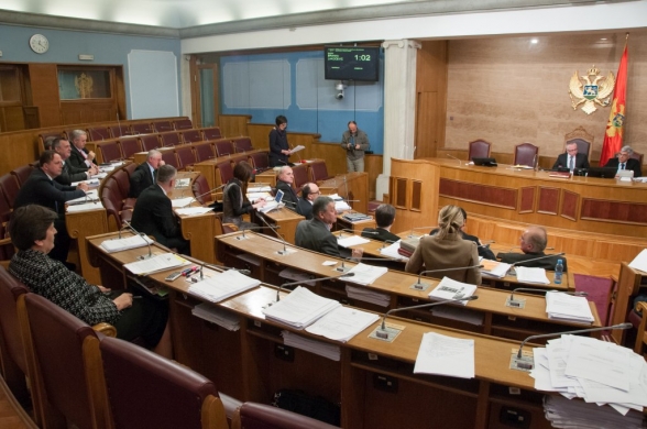 Sitting of the First Extraordinary Session in 2015 – day ten