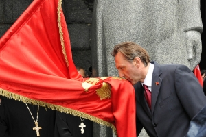 On the occasion of Independence Day of Montenegro, President of the Parliament of Montenegro Mr Ranko Krivokapić will, with military honours, lay down the laurel wreath on the monument of Njegoš in the Mausoleum at the Jezerski vrh on Lovćen