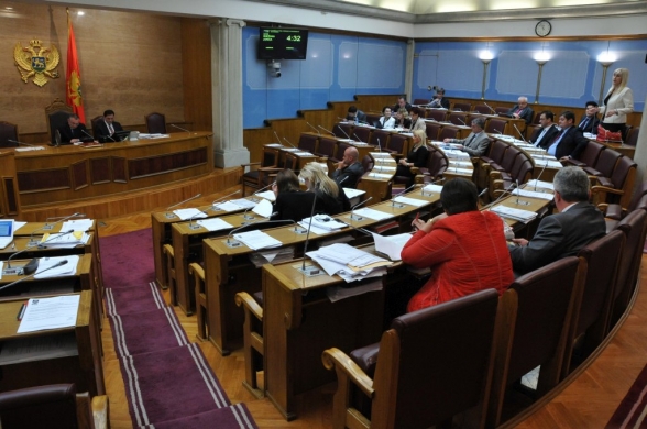 Continued – Eighth Sitting of the First Ordinary Session of the Parliament of Montenegro in 2014 – fifth day