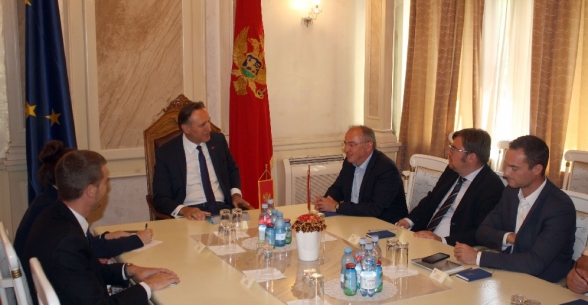 President of the Parliament receives members of the German Bundestag