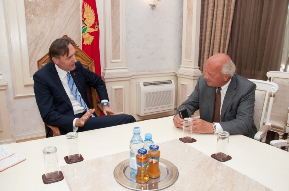 President of the Parliament receives Special Representative of the OSCE for the Western Balkans