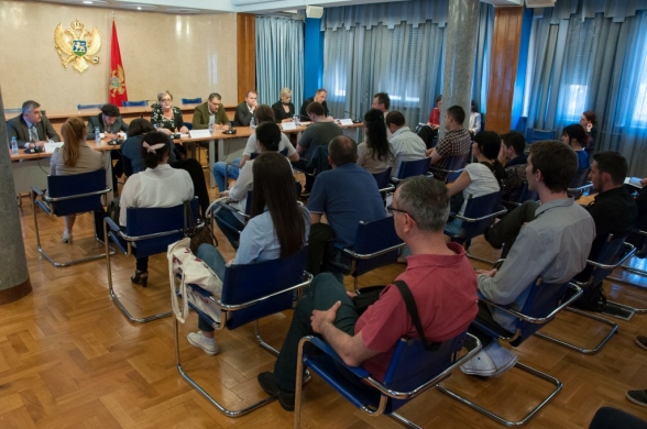 Visit of youth from ALDA to Parliament of Montenegro ends