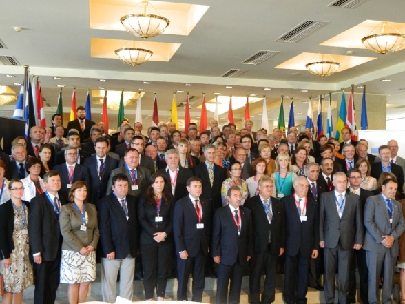 Završeno dvodnevno plenarno zasijedanje Konferencije odbora za evropske poslove parlamenata Evropske unije u Atini
