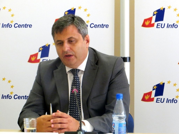 Committee on European Integration organized the public debate on ″Legislation of Montenegro and the EU in chapters 9 – Financial services and 30 – External relations″