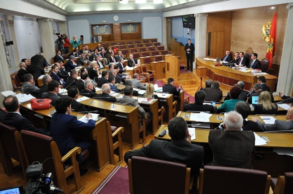 Nastavljena druga śednica prvog redovnog zasijedanja Skupštine Crne Gore u 2014. godini - deseti dan