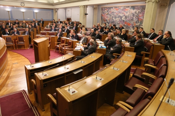 Today – Continuation of the Sixth and Seventh Sitting of the Second Ordinary Session of the Parliament of Montenegro in 2013