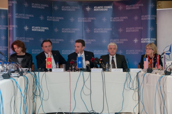 Predśednik Skupštine održao uvodno izlaganje na konferenciji “Crna Gora u susret članstvu u NATO”
