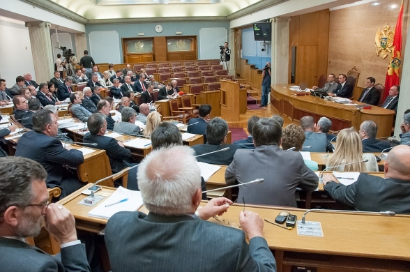 Seventh Sitting of the First Ordinary Session in 2013 ended