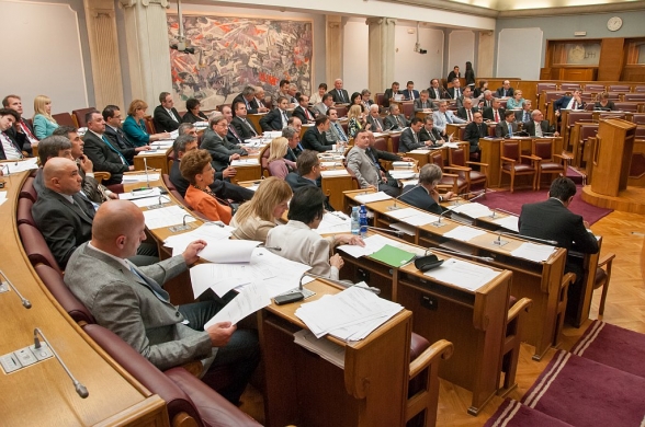 Continuation of the Eighth Sitting of the First Ordinary Session of the Parliament of Montenegro in 2013, today