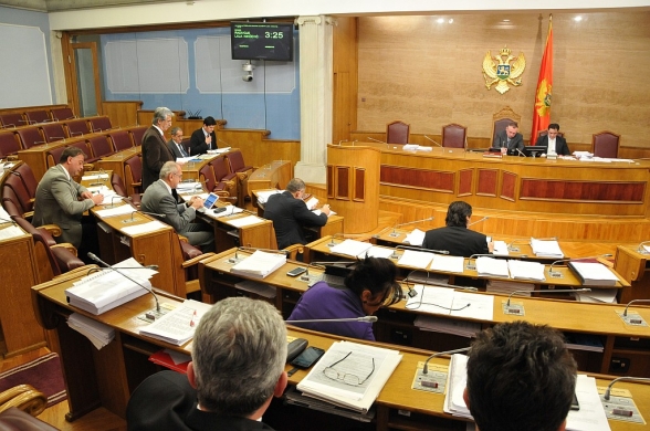 Nastavljena sedma śednica drugog redovnog zasijedanja Skupštine Crne Gore u 2013. godini - peti dan