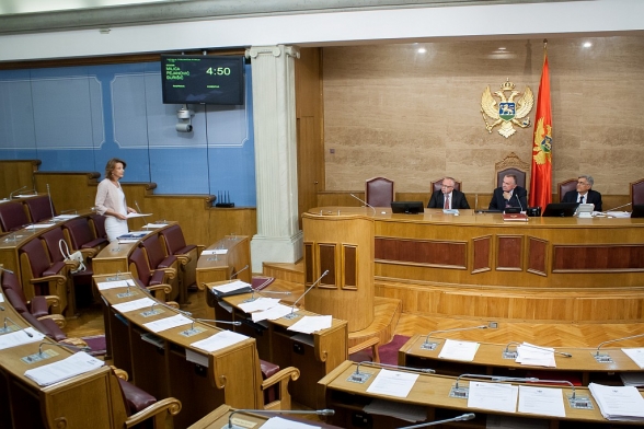 Tenth Sitting completed and Ninth Sitting of the First Ordinary Session of the Parliament of Montenegro in 2015 continued