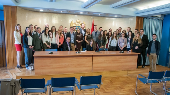 President of the Parliament receives participants of MIMUN conference in the organisation of SAMS